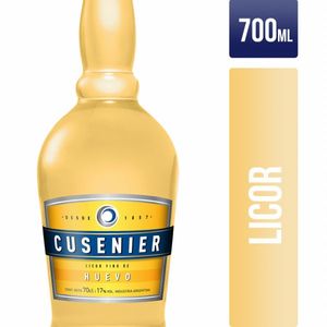 Licor Cusenier huevo  700 cc